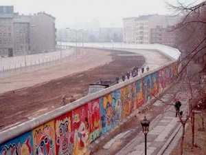 Berlin-Iron-Curtain